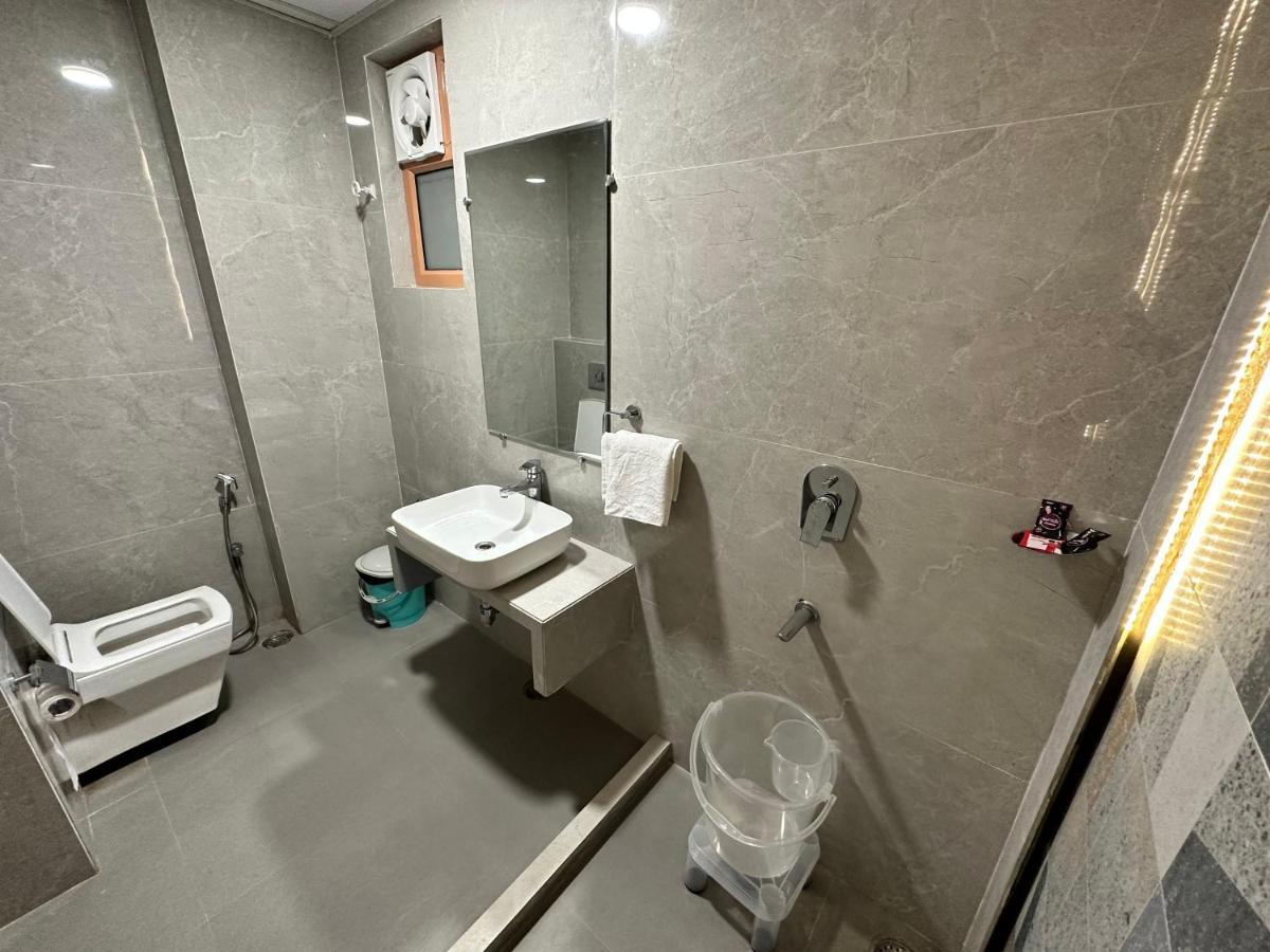 Hotel Pinaka Inn Lucknow Exterior photo